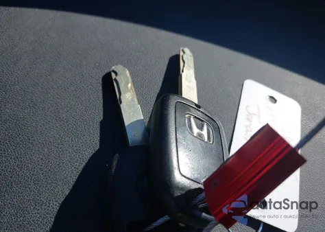 2015 Honda Civic Lx z USA, uszkodzony, nr VIN 19XFB2F52FE018244